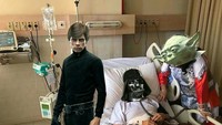 Setya Novanto (Setnov) yang menggunakan masker Continuous Positive Airway Pressure (CPAP) dijadikan tokoh antagonis Darth Vader dari serial Star Wars. (Foto: instagram/irenna09)