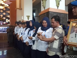 Walkot Palembang Minta Jenazah Romi Herton Disemayamkan di Balkot