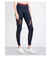 Intip 5 Legging Stylish Seperti yang Dipakai Para Model Saat Nge-Gym