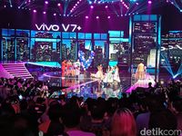 Kelahiran Ponsel Selfie 24 Megapixel Vivo V7+