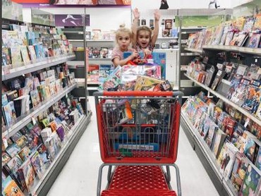 Foto: Super Cute! Gaya si Kembar yang Menggemaskan