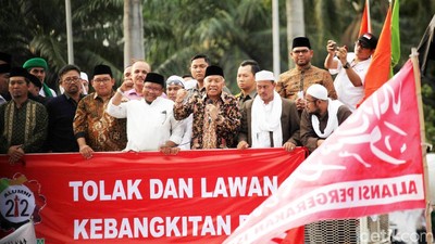 Fadli Zon dan Agus Hermanto Temui Massa Aksi 299