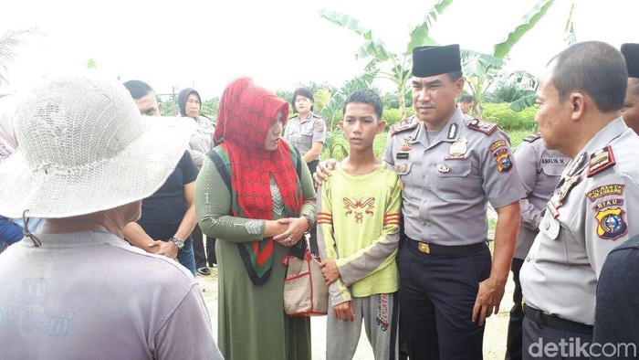 Saat Wakapolresta Pekanbaru Dicurhati Anak Putus Sekolah