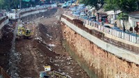 Proyek ini diperkirakan akan selesai pada akhir Desember mendatang.