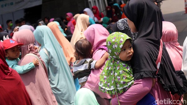 Foto: Para Akhwat yang Ikut Aksi 299