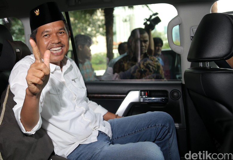 Soal Kasus SK Bodong, Dedi Mulyadi: Golkar Bukan Partai Modern Soal Kasus SK Bodong, Dedi Mulyadi: Golkar Bukan Partai Modern