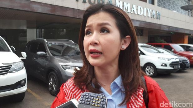 Ketua Umum PSI Grace Natalie di kantor PP Muhammadiyah