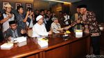 Fadli Zon dan Agus Hermanto Temui Massa Aksi 299