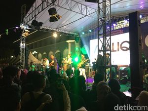 Maliq & DEssentials Meriahkan Puncak HUT ke-72 Jabar