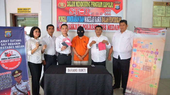 Curi Ponsel Milik WN Palestina, Driver Online di Medan Dibekuk