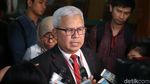 Senyum Pengacara Novanto Salami KPK yang Kalah Praperadilan