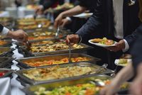Demi Makan Gratis, Nenek Ini Sudah 14 Tahun Hadiri Pemakaman Orang Tak Dikenal