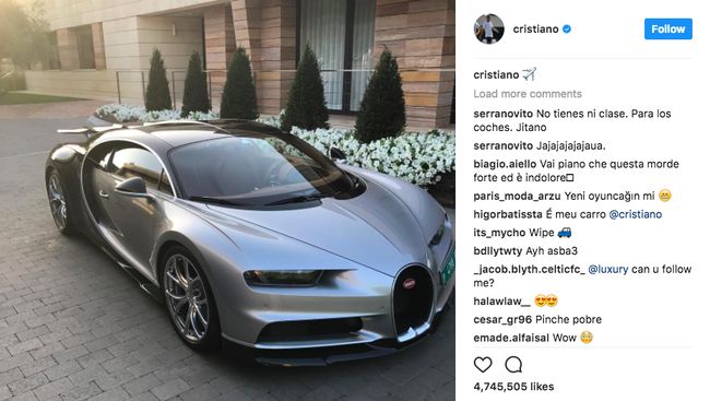 Lagi, Cristiano Ronaldo Pamer Habis Beli Bugatti Chiron Baru