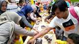 Meriahnya Lomba Hias Donat Anak di Transmart Daya Makassar