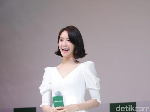 Yoona SNSD datang ke Jakarta