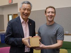 Gaya Zuckerberg Ketemu Pejabat Cuma Kaosan Jadi Sorotan