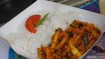 Lewat Senayan? Jangan Lupa Mampir untuk Cicip 11 Makanan Ini!