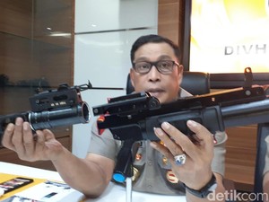 Senjata Brimob Lebih Canggih dari TNI, Pengamat: Itu Otokritik