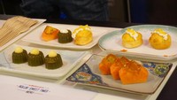 Di Rollin Sweet Times ini Anda bisa menemukan Chilled Osmanthus Jelly dengan Green Apple and Mangoes Stuffed in Papaya dan juga baked Polo Pau yang enak. Nyam! Foto: Lusiana Mustinda
