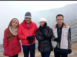 Naik Ke Puncak Ijen, Djarot : Pemandangannya Luar Biasa Cantik