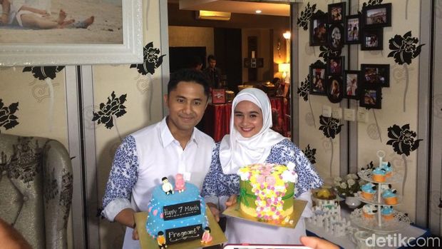 Istri Hamil Tujuh Bulan, Hengky Kurniawan Adakan Syukuran