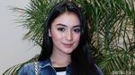 Berjaket Denim, Citra Kirana Bikin Meleleh