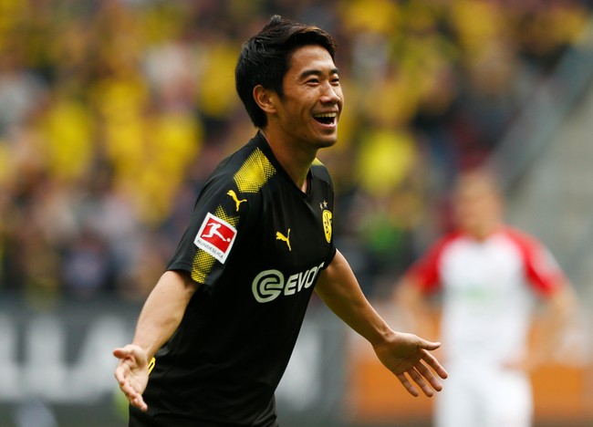 Shinji Kagawa dan Maggy diketahui pacaran sejak sebelum pemain bola 29 tahun itu bermain untuk Manchester United pada 2012. Kini Kagawa sudah keluar dari klub Inggris tersebut dan bergabung dengan klub Borussia Dortmund. Foto: Michaela Rehle/Reuters