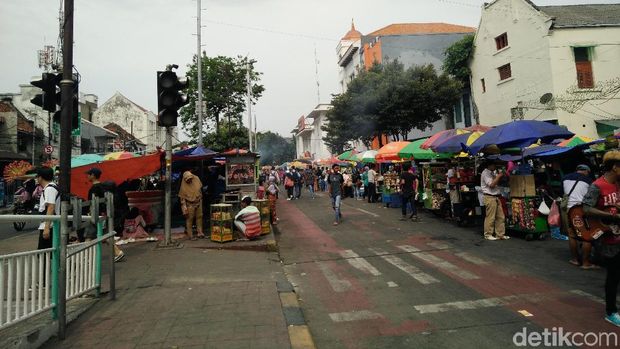 Ini Alasan PKL Kota Tua Tolak Pindah ke Lokasi Baru
