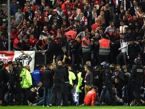 Dinding Pembatas Stadion Licorne Prancis Roboh, 29 Orang Luka-luka