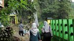 Foto: Air Terjun Ini Letaknya di Pinggir Jalan