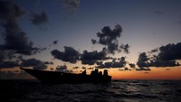 Mereka diselamatkan oleh NGO dari Jerman di sisi utara dari perbatasan Tunisia-Libya