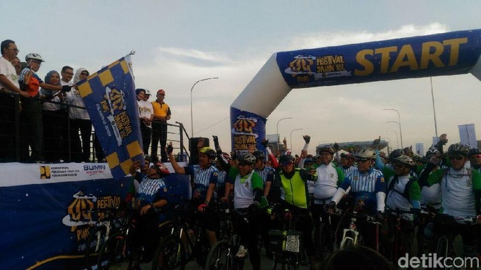Ribuan Orang Ramaikan Festival di Tol Kualanamu-Sei Rampah