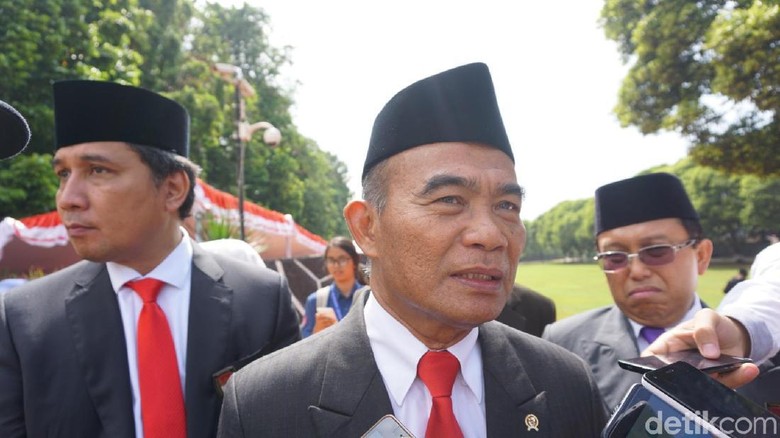 Film G30S/PKI untuk Siswa Kelas 3 SMP ke Atas Film G30S/PKI untuk Siswa Kelas 3 SMP ke Atas