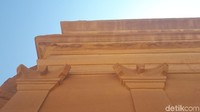 Madain Saleh disebut pula Al-Hijr atau Hegra, ini adalah sebuah situs arkeologi yang terletak di wilayah Hijaz, Provinsi Madinah, Arab Saudi.