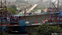Ruas ini terbagi menjadi dua seksi, seksi 1 sepanjang 11,8 km dan seksi 2 sepanjang 9,2 km.