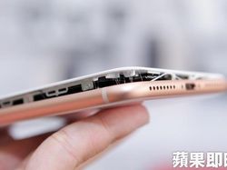 Penampakan iPhone 8 Plus Baru Dibeli Tapi Sudah Rusak