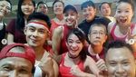 Tante Sandra Dewi yang Cantik dan Awet Muda Banget di Usia 50 Tahun