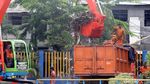 Masuki Musim Hujan, Sampah Sesaki Pintu Air Manggarai