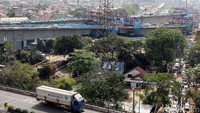 Salah satunya progres segera tersambungnya jembatan yang menghubungkan ruas jalan dari Kalimalang menuju Kebon Nanas atau sebaliknya.