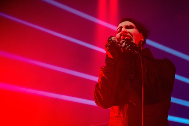 CHICAGO, IL - FEBRUARY 05: Marilyn Manson performs at Riviera Theatre on February 5, 2015 in Chicago, Illinois. (Photo by Daniel Boczarski/Getty Images)