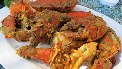 Aduh Sedapnya! Ayam Goreng Hingga Kepiting Saus Kuning Telur Asin yang Sedap Mantap