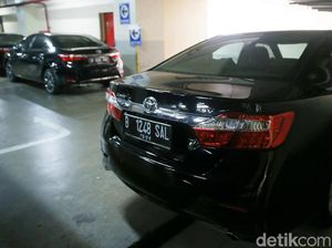 DPRD DKI Siap Kembalikan Mobil Dinas Mewah yang Disoal Djarot