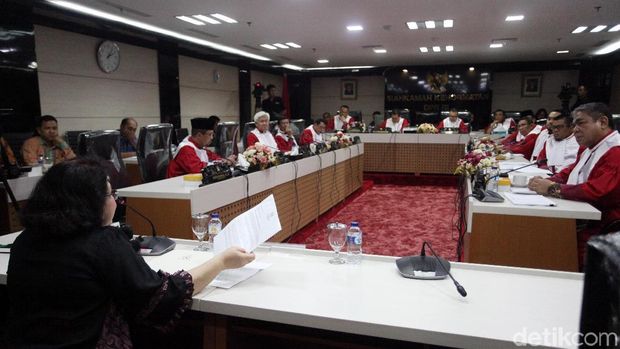 Elza Syarief di sidang MKD DPR