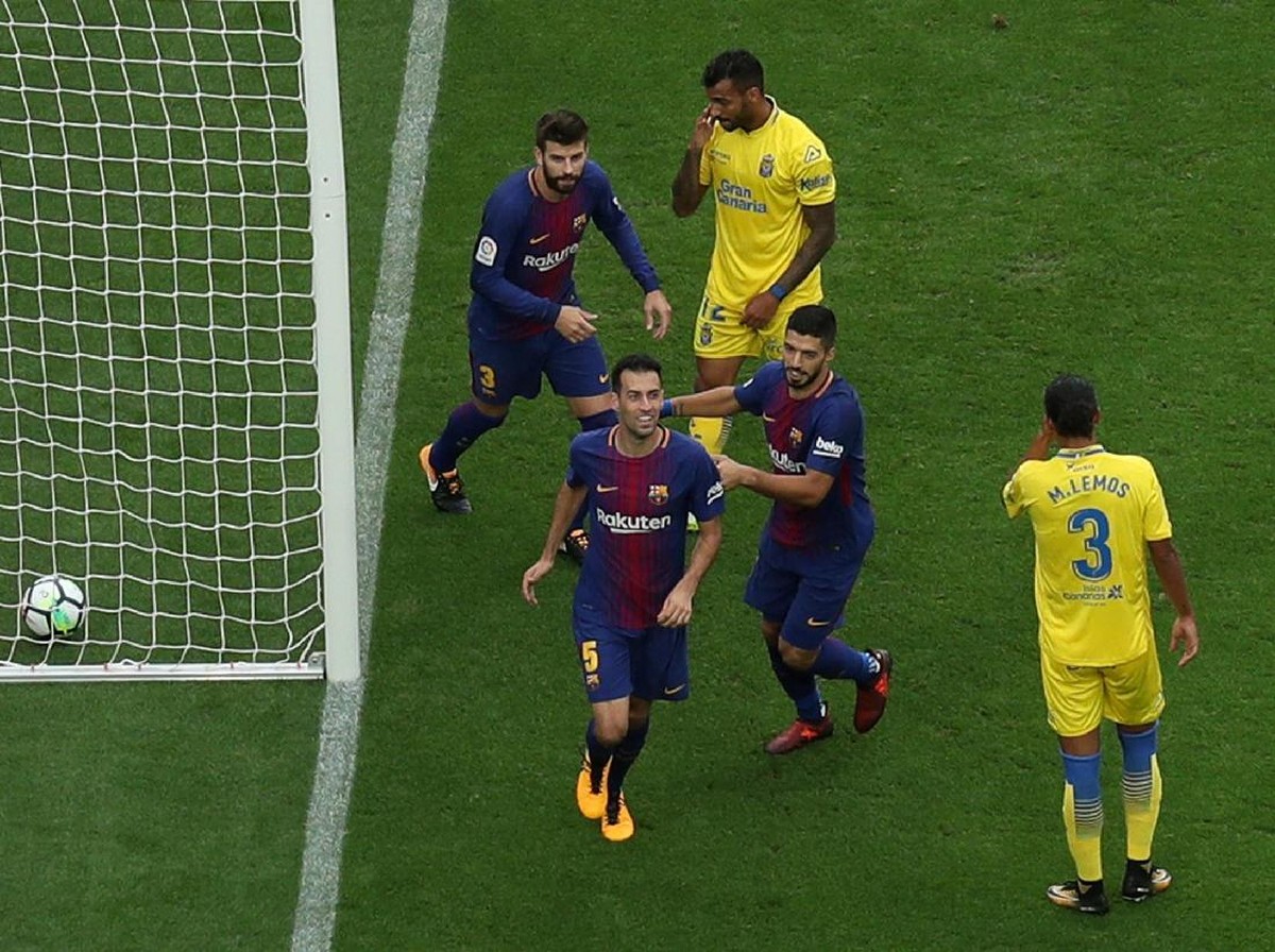 Pemain Barcelona, Sergio Busquets (Foto: Albert Gea/Reuters)
