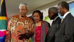 Batik yang Jadi Kebanggaan Mandela hingga Obama
