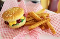 Burger dessert yang manis.