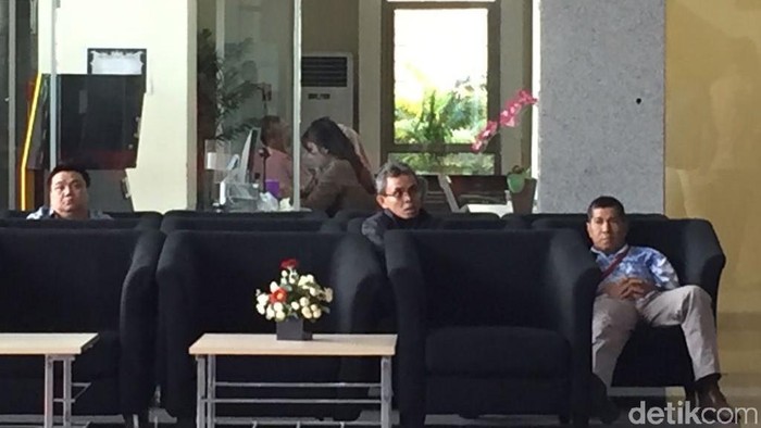 Kasus e-KTP, KPK Periksa Adik Andi Narogong