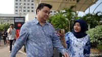 Dalam fakta persidangan, eks Direktur Pengelolaan Informasi Administrasi Kependudukan (PIAK) Ditjen Dukcapil Kemendagri Sugiharto menyebut pernah meminta Anang menyiapkan uang USD 500 ribu dan Rp 1 miliar untuk diserahkan kepada Miryam S Haryani.