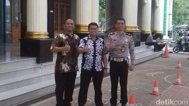 Yayasan Bhayangkari Layani Pembuatan 140 SIM di TPA Bantar Gebang 