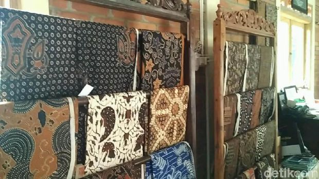 Motof batik klasik Giriloyo, Bantul